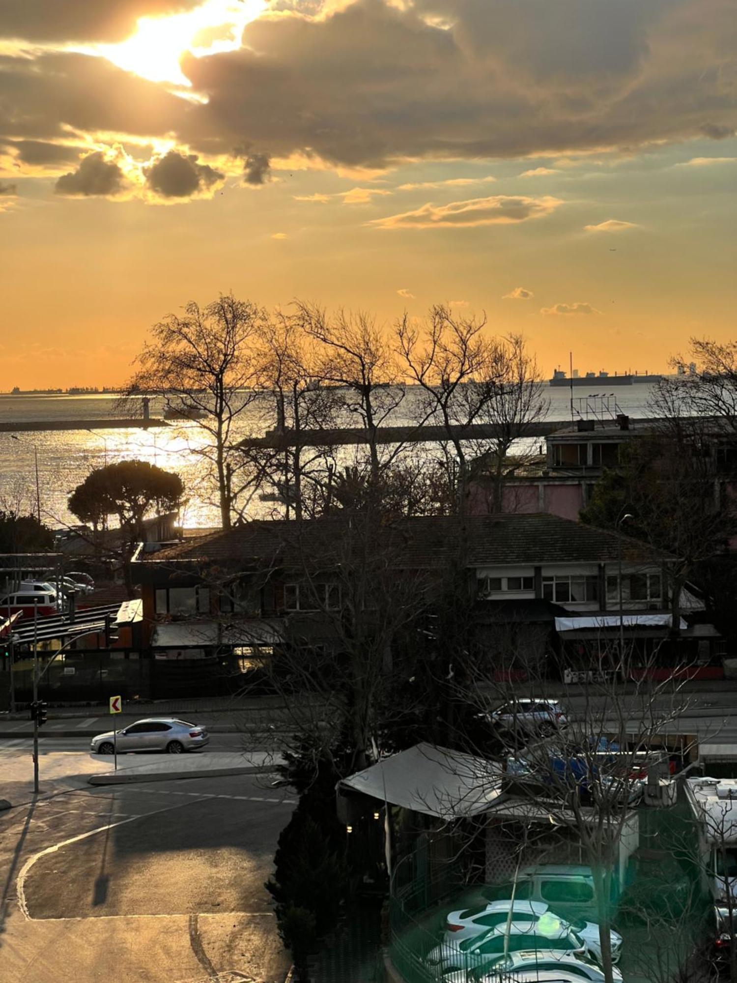 Allegro Apartments Kadikoey Istanbul Exterior photo
